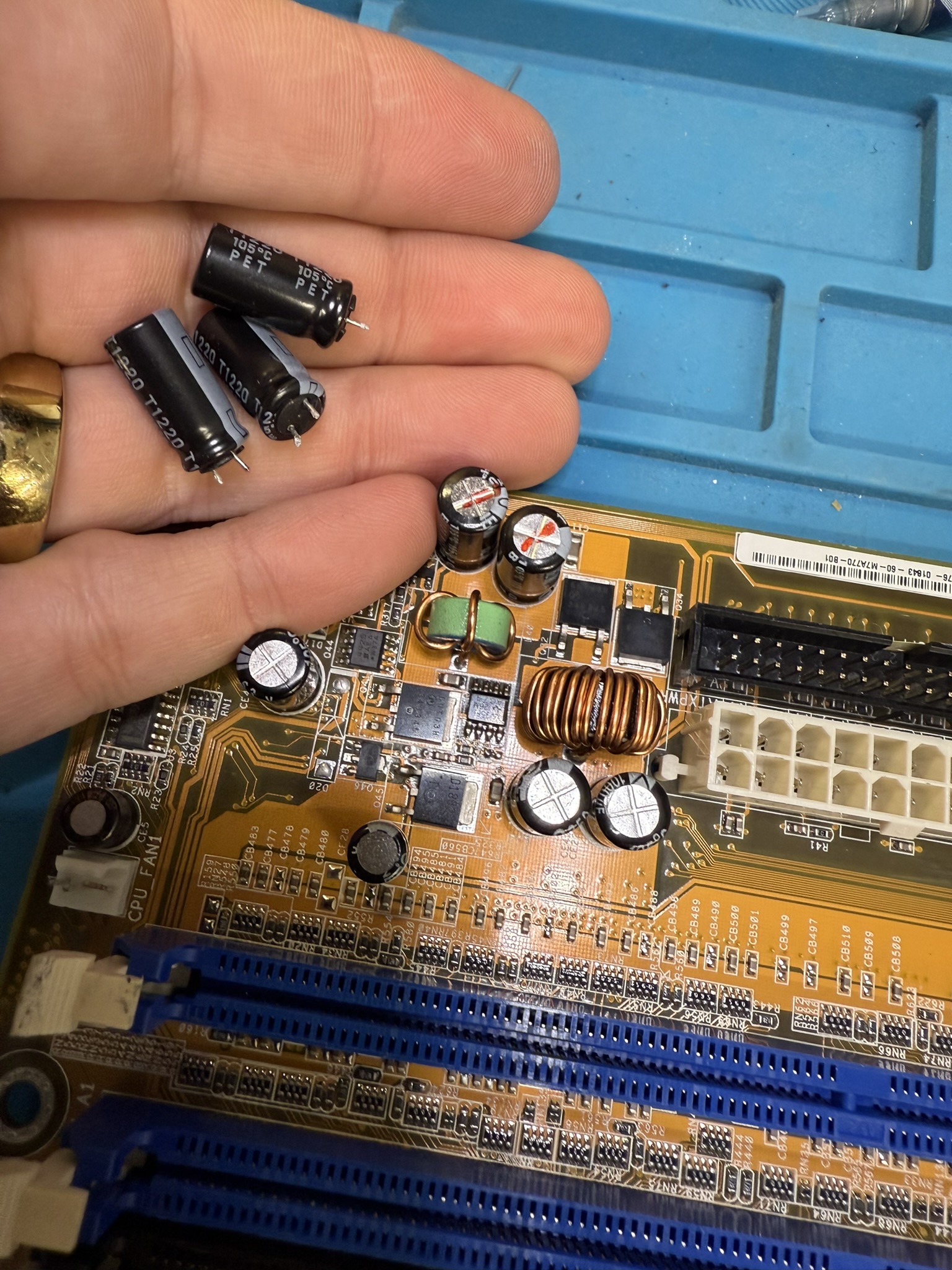 Motherboard capacitor repair